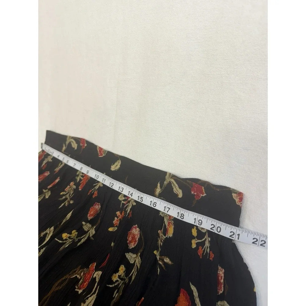 Peasant Boho Whimsy Western Black Floral Maxi Skirt Red/Beige/Green White Stag